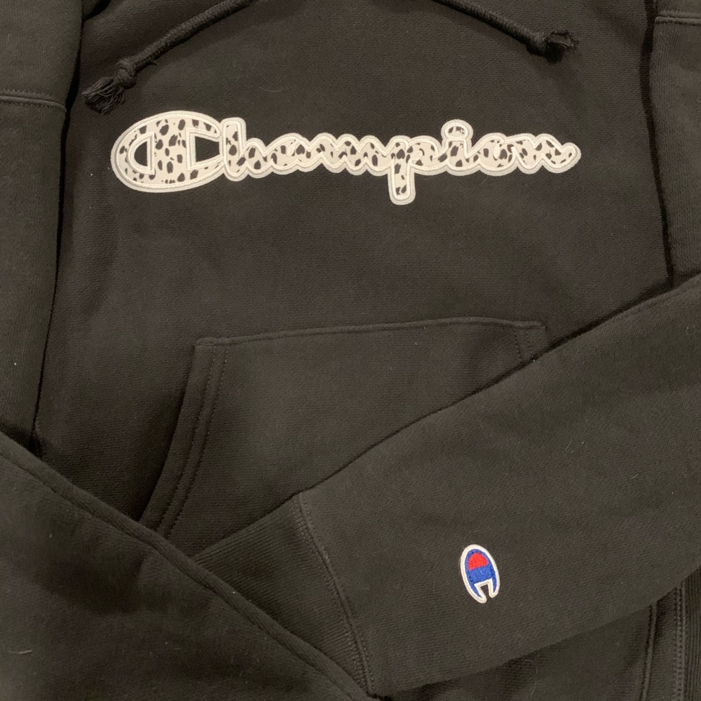 Champion Hoodie w/ animal print